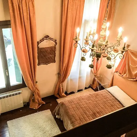 Casa Albrizzi * Venice