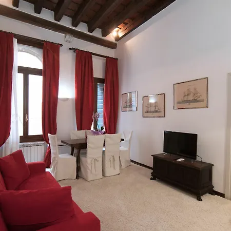 Apartman Casa Albrizzi *